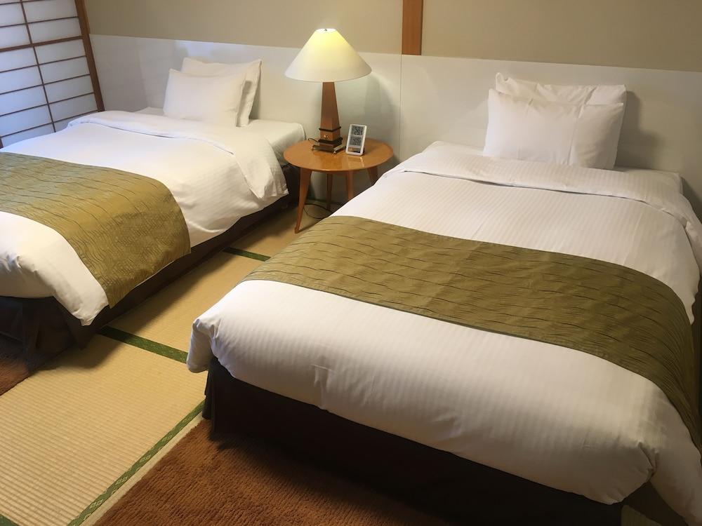 Nakano Sunplaza Hotel Tokyo Exterior photo
